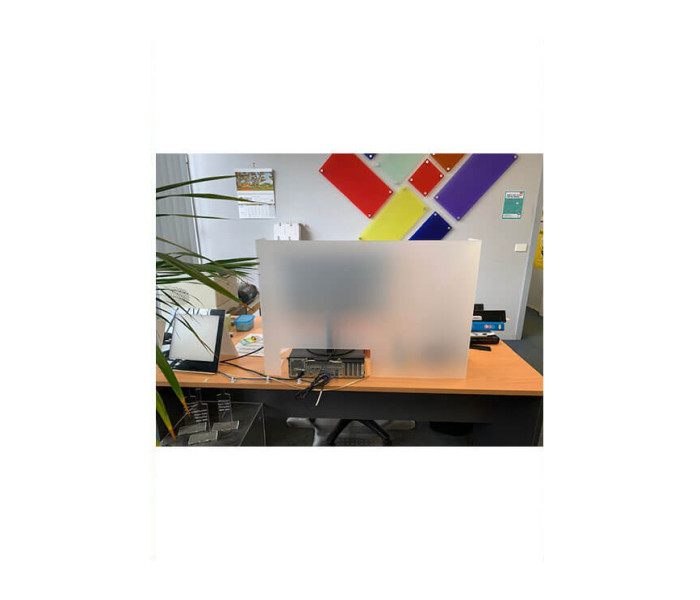 Sneeze/ Privacy Guards