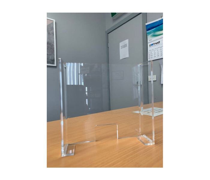 Sneeze/ Privacy Guards