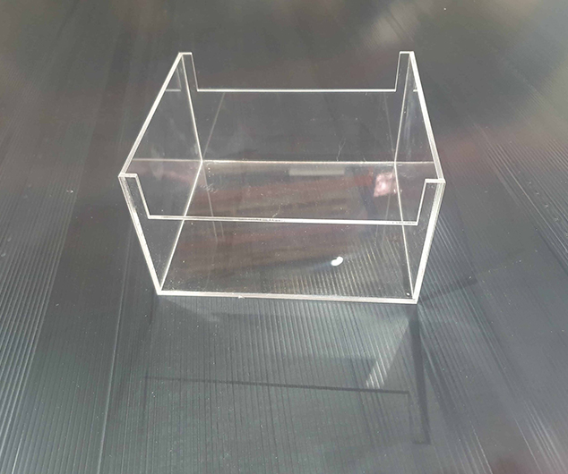 acrylic-laser-cutting-1