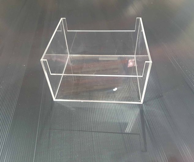 acrylic-laser-cutting-1